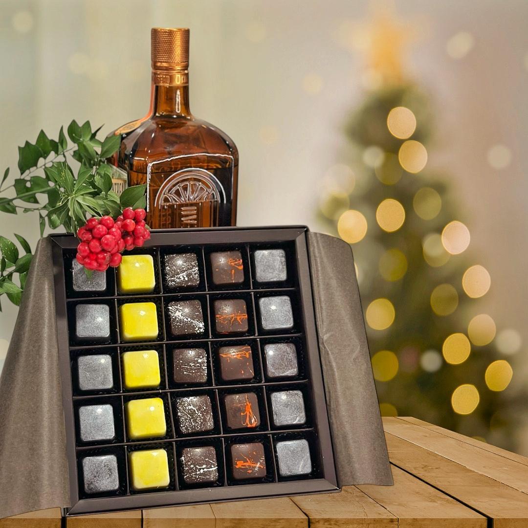 25 Lİ ALKOLLÜ.ÇİKOLATA KUTUSU