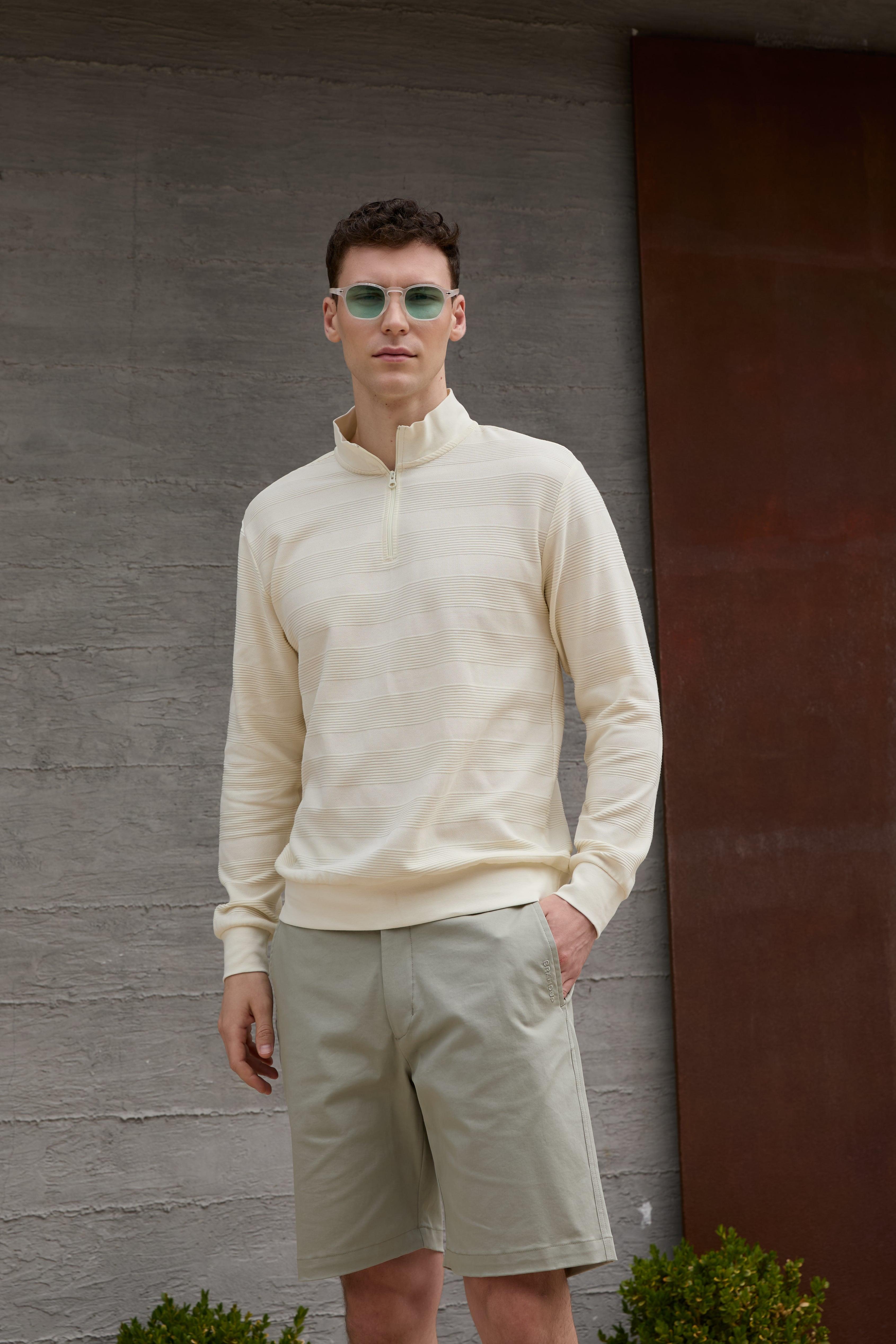 Fermuarlı Çizgili Dik Yakalı Sweatshirt