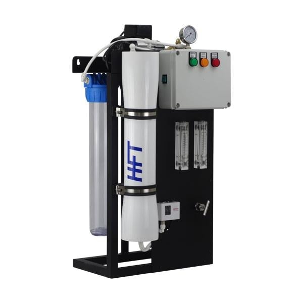 Saf Su Arıtma Cihazı Günde 3750 LT Kapasiteli Deiyonize Endüstriyel Saf Su Sistemi