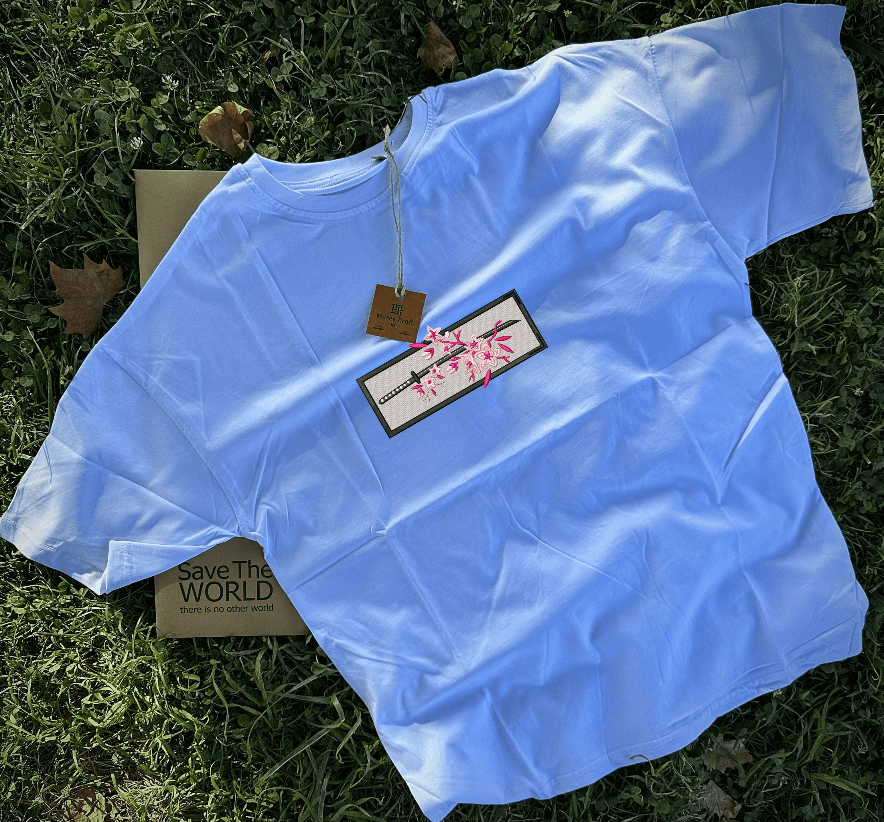 Katana Nakışlı T-shirt