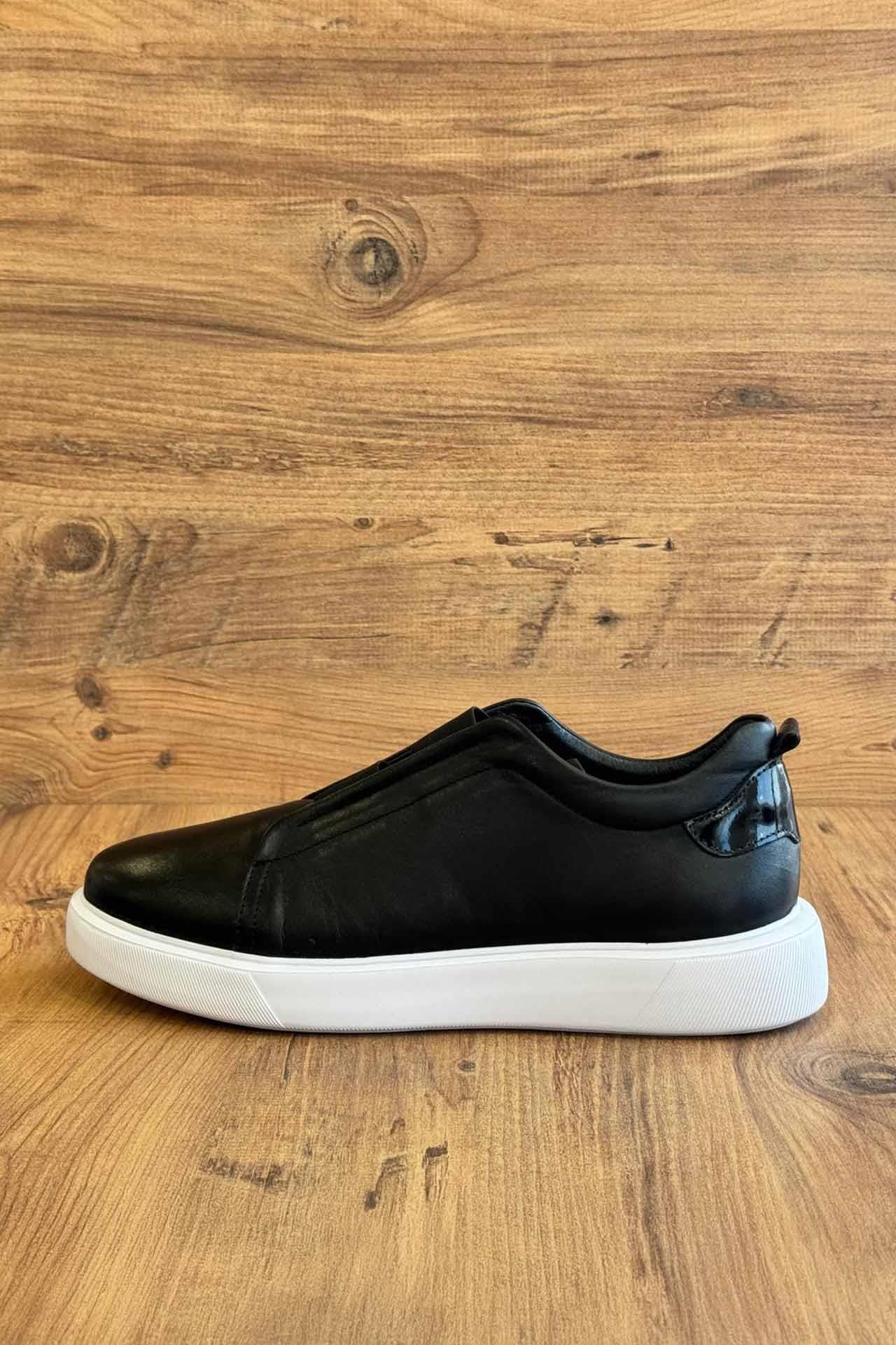 8047 Önü Lastikli Beyaz Taban Ayakkabı Siyah