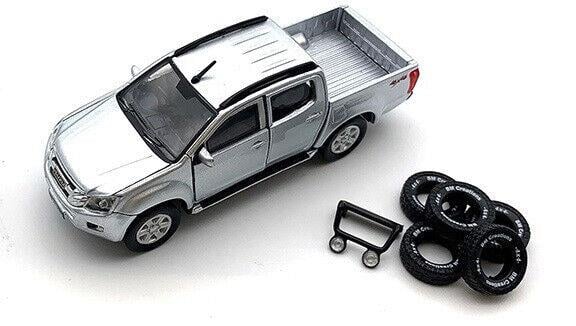 1/64 Isuzu D Max Silver - BMC