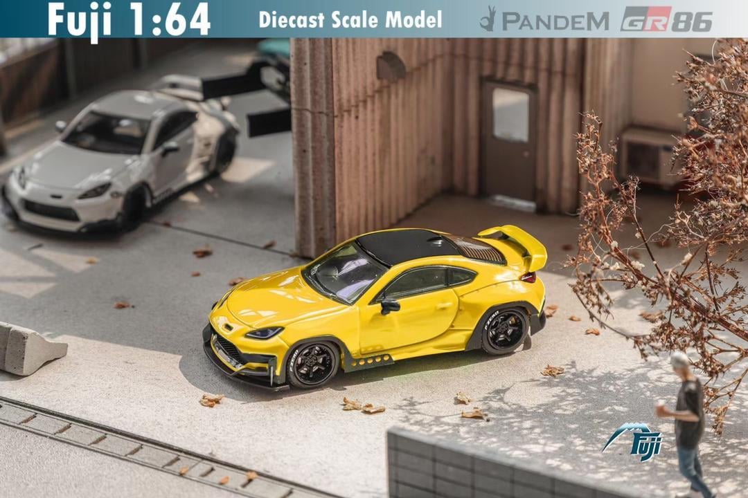 1/64 Toyota GR86 Rocket Bunny Pandem Yellow (FUJI)