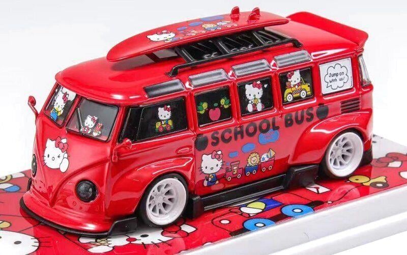 1/64 Volkwagen T1 Bus HELLO KITTY (Flame Model)