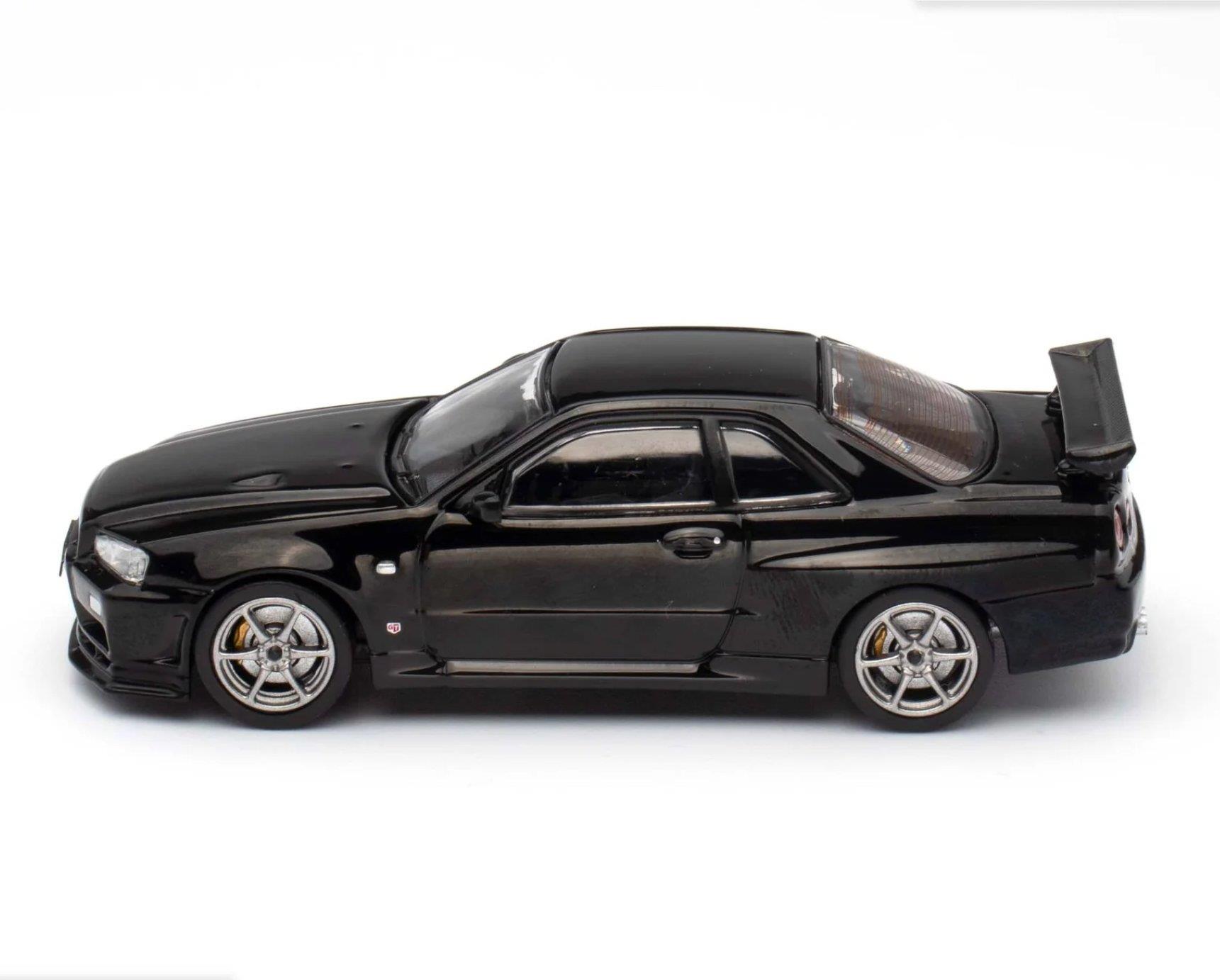 Inno64 Nissan Skyline GT-R R34 V-Spec II Black