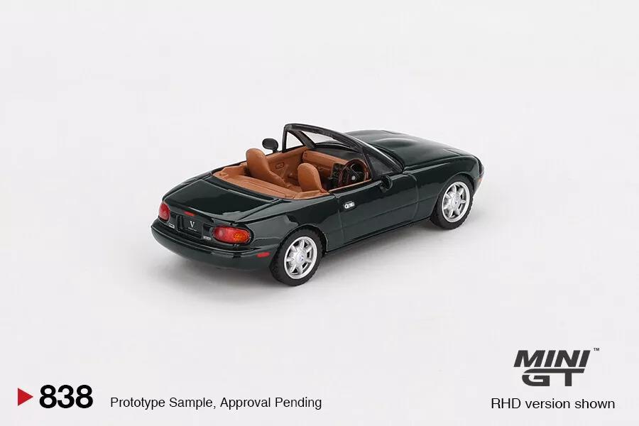 Mini GT 1/64 Eunos Roadster V-Special