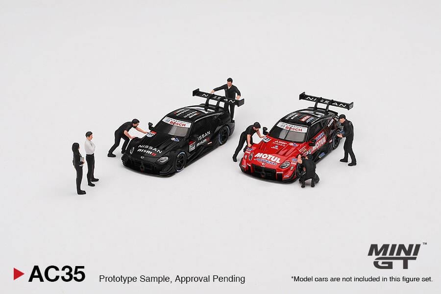 Mini GT 1/64 Figurine: NISMO Technician Team