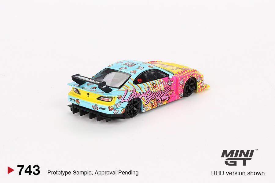 Mini GT 1/64 Nissan LB-Super Silhouette S15 SILVIA LBWK KUMA 