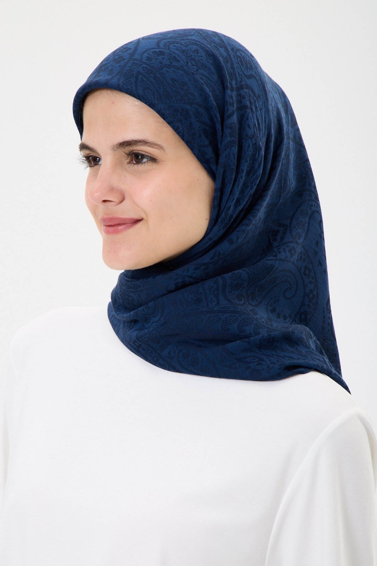 İNVEE İzler Eşarp 1404 Lacivert