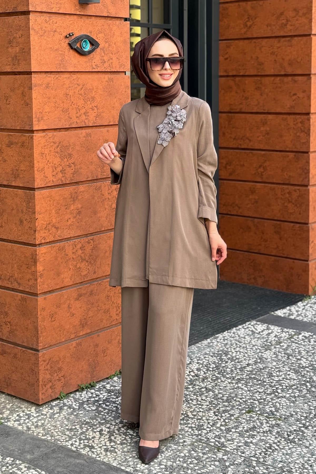 Nurcan Çetin Pantolonlu Takım 25600 Kahve