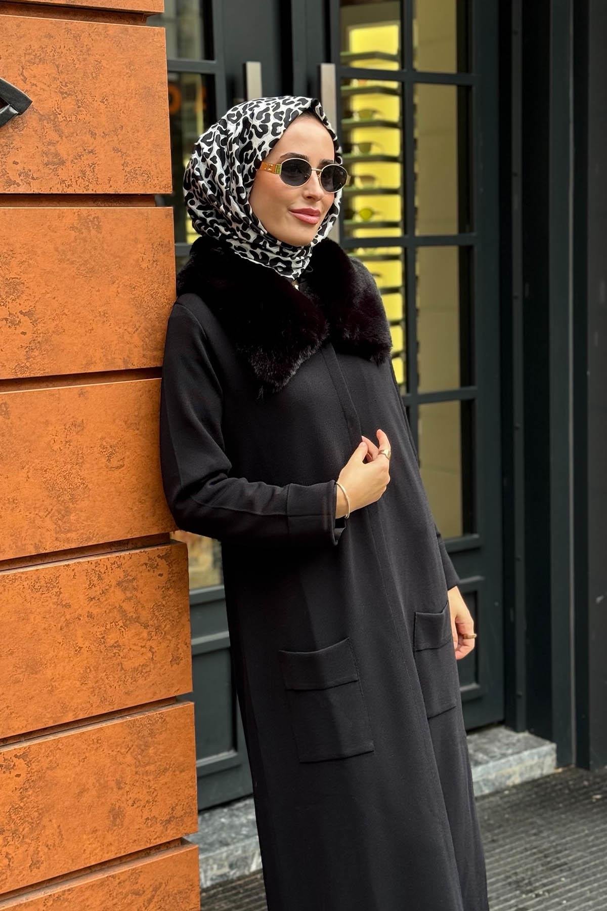 Nurcan Çetin Yakası Kürk Detaylı Hırka NR117 Siyah