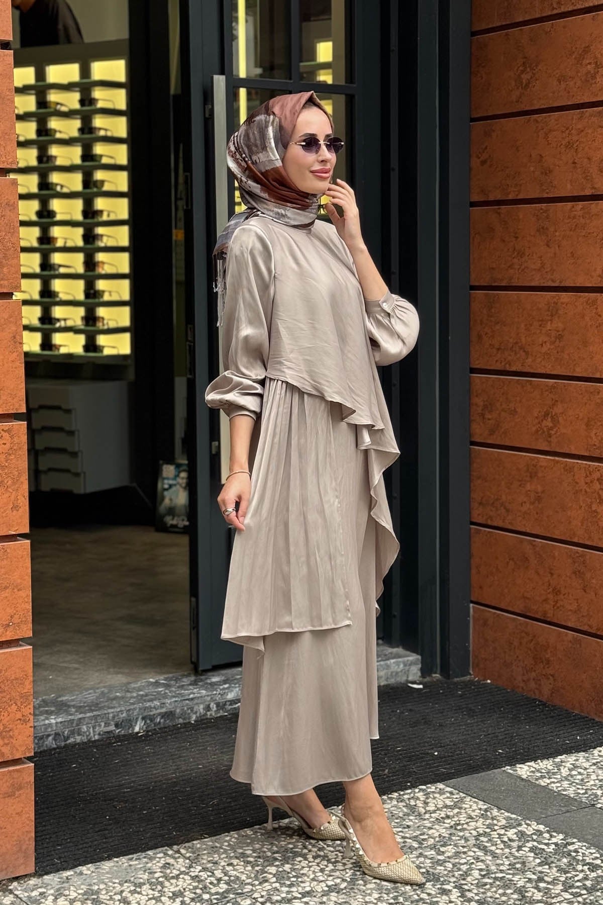 QOOQ Heavy Etekli Takım 27FW217 Taş