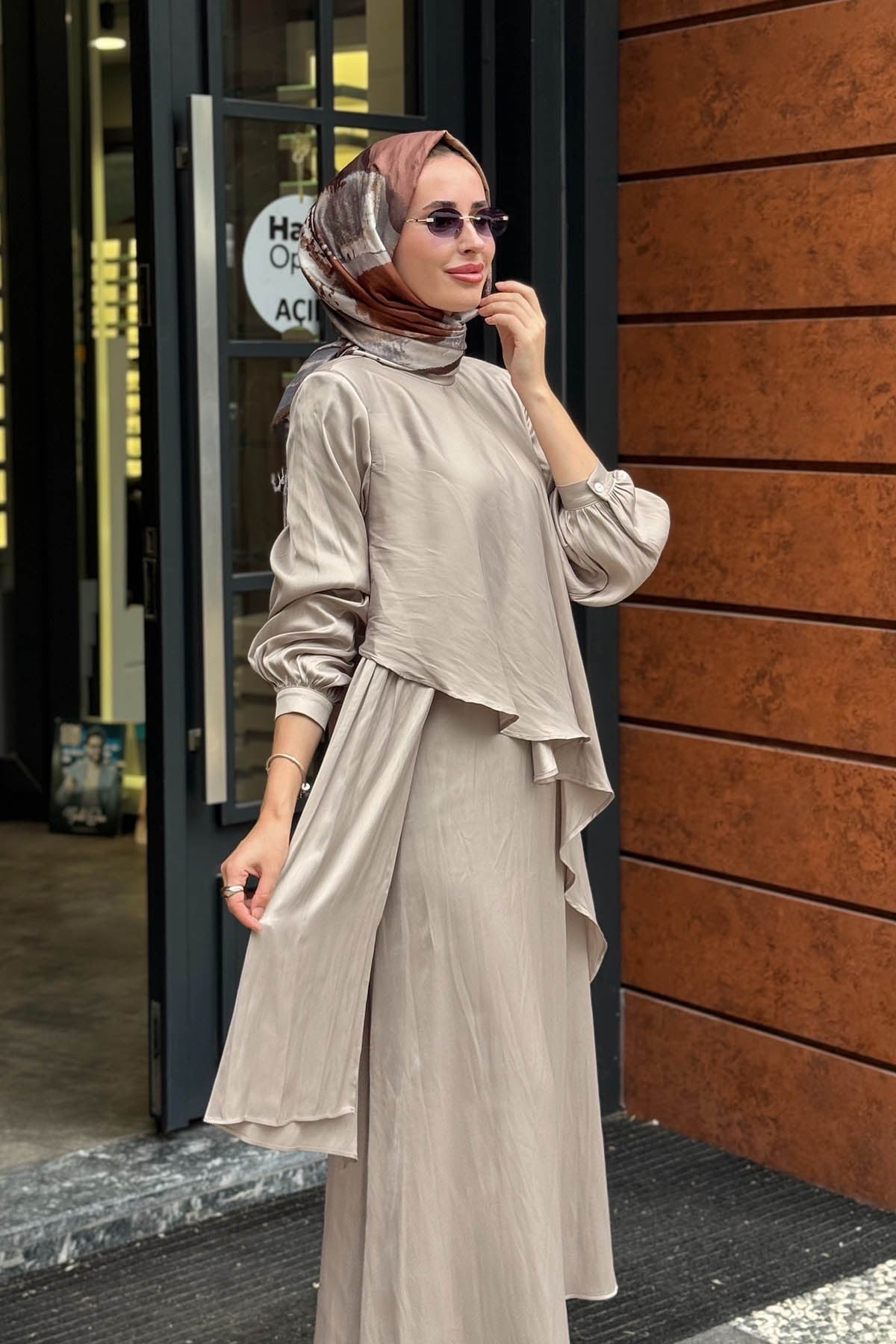 QOOQ Heavy Etekli Takım 27FW217 Taş