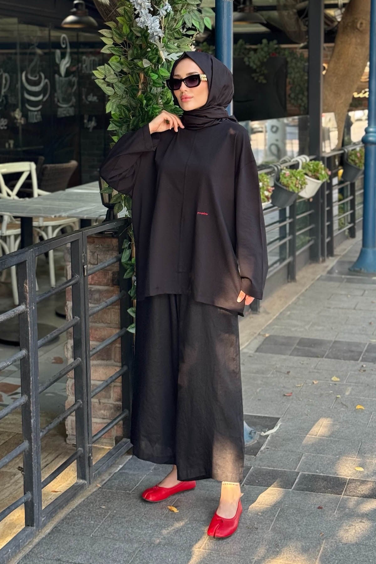 QOOQ Nakışlı Sweat 26SS216 Siyah