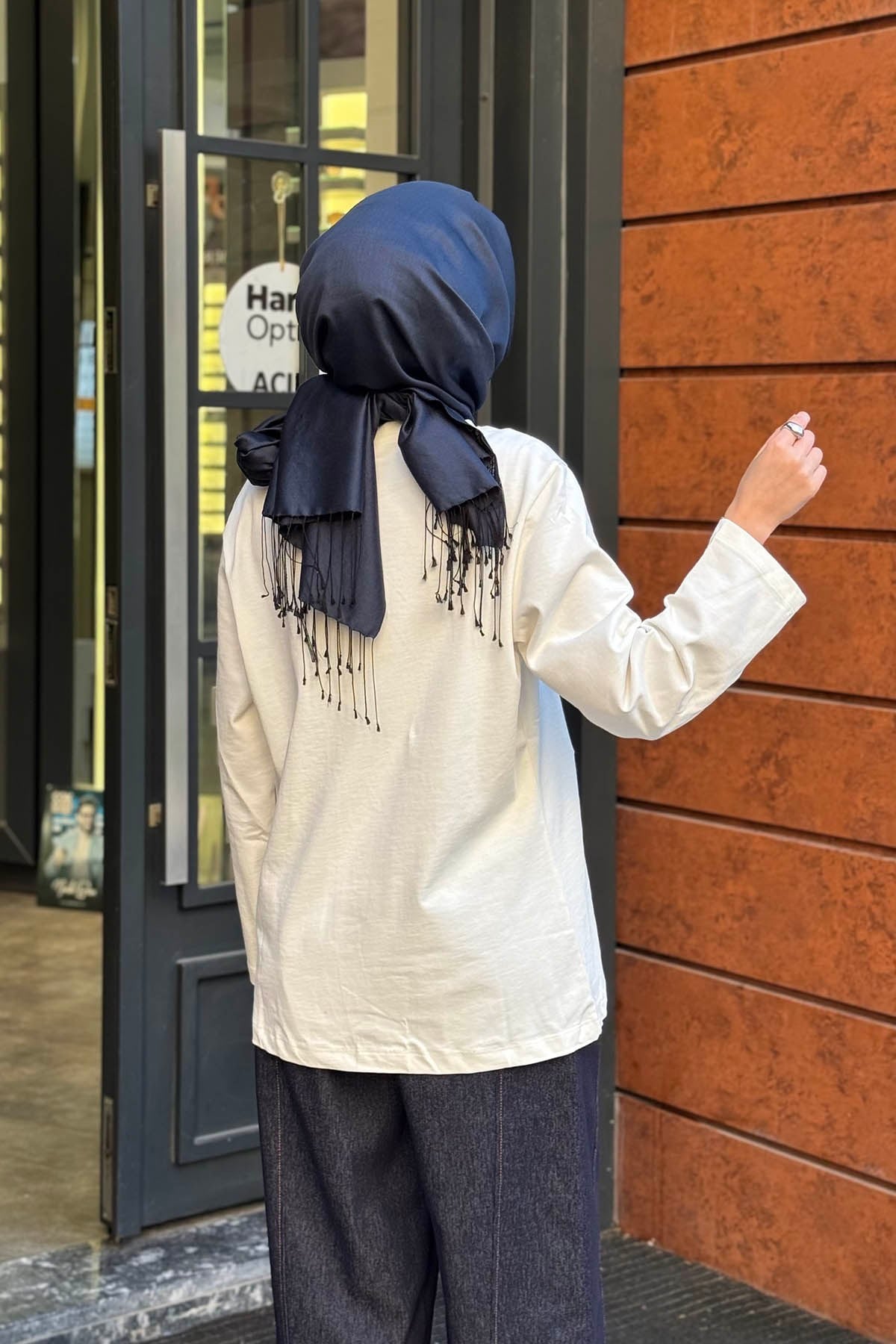 QOOQ Nakışlı Sweat 27FW240 Beyaz