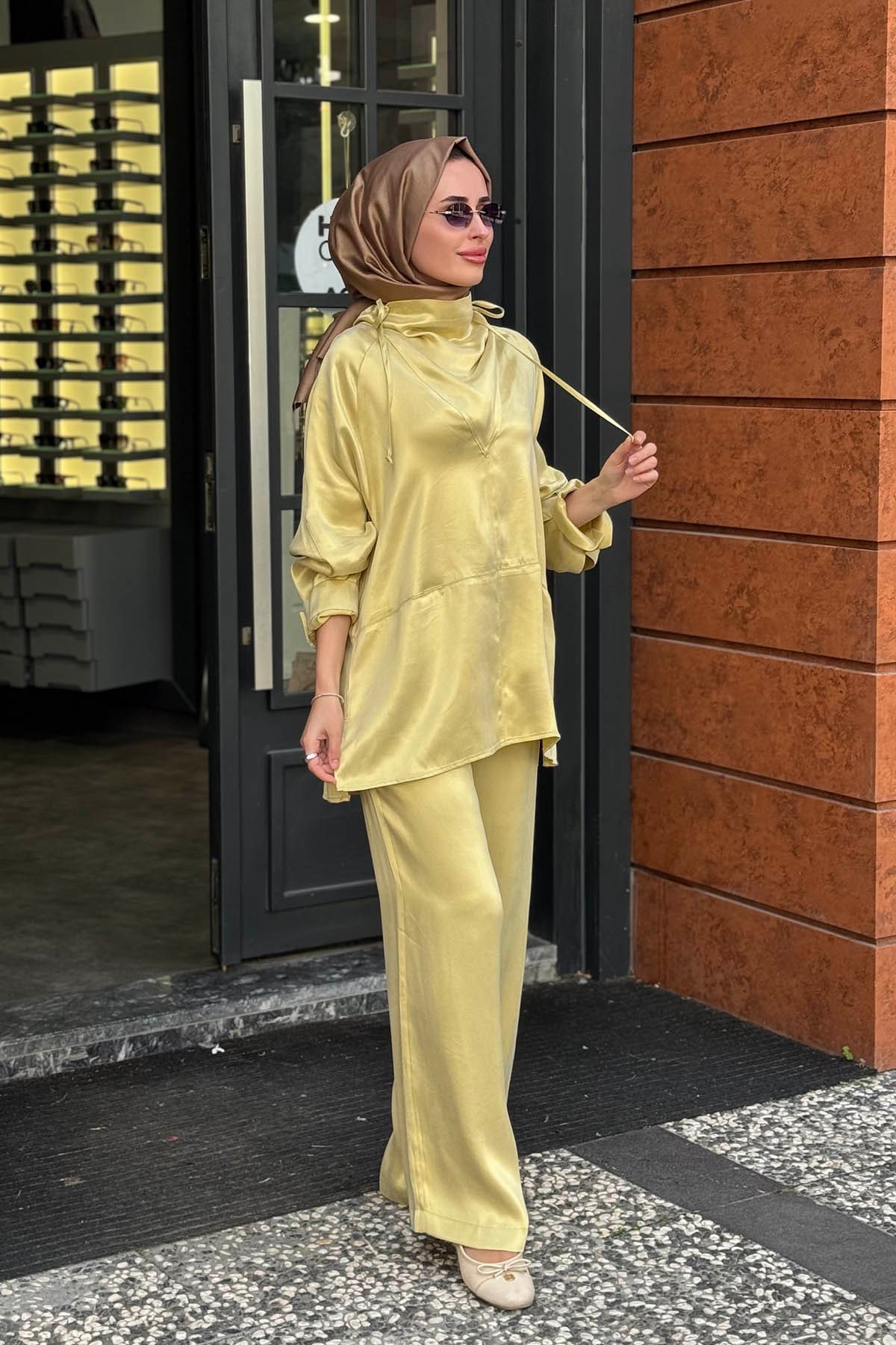 QOOQ Pantolonlu Takım 27FW227T Sarı