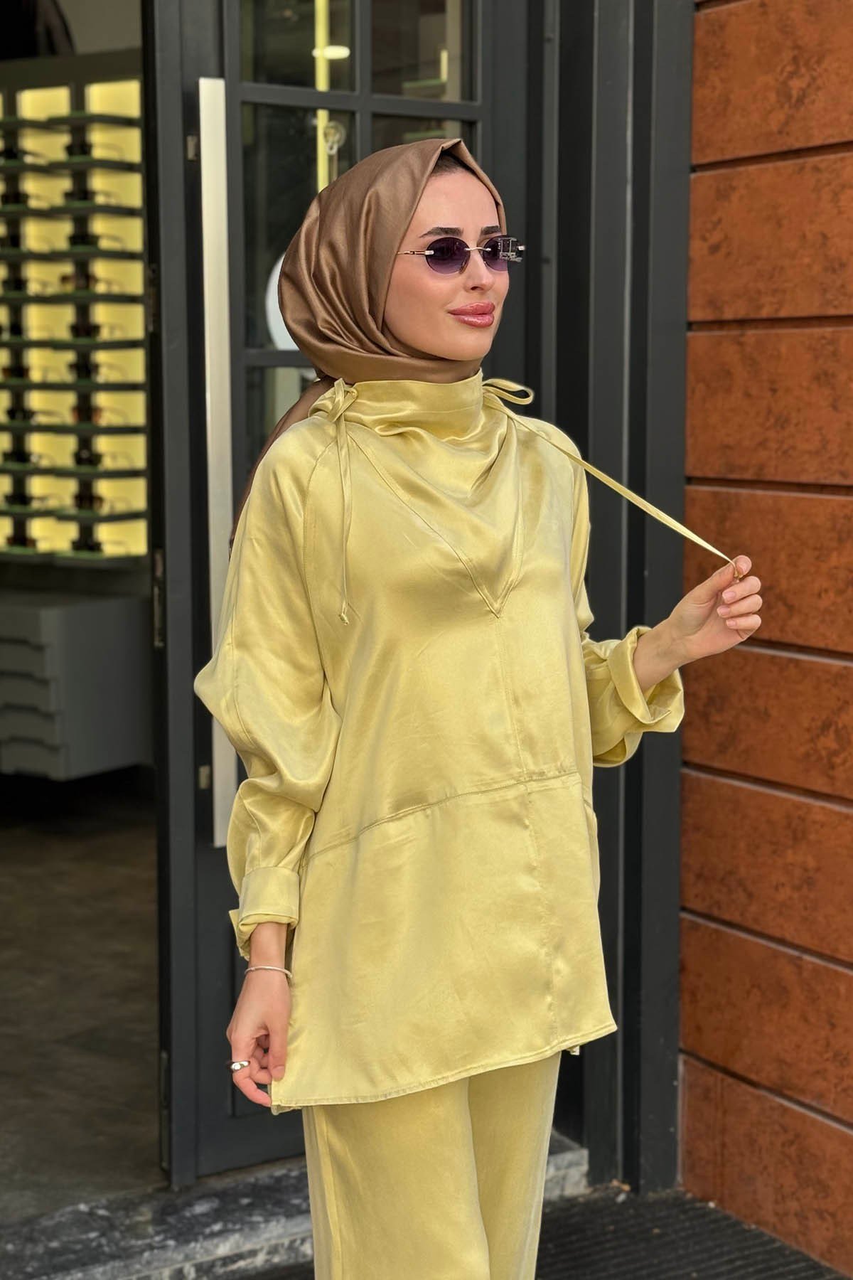 QOOQ Pantolonlu Takım 27FW227T Sarı