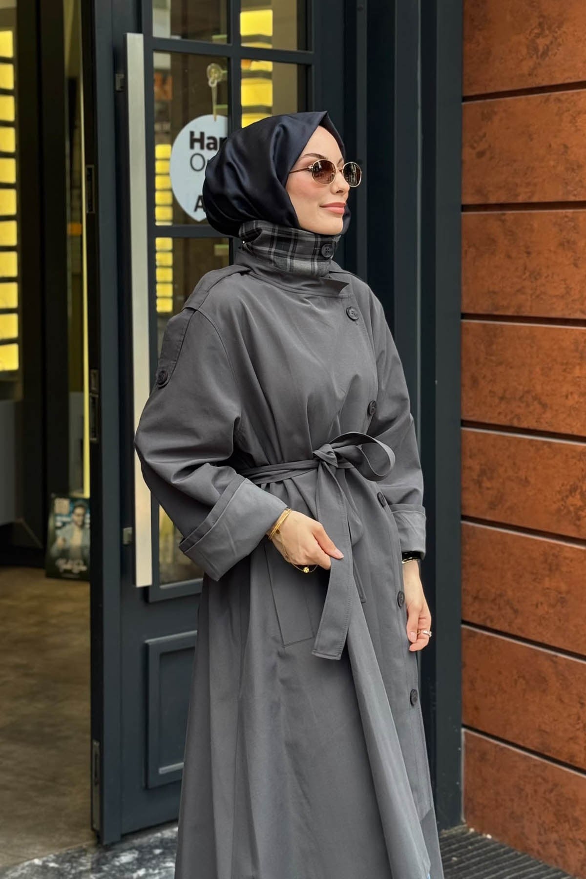 QOOQ Trench 27FW601 Gri