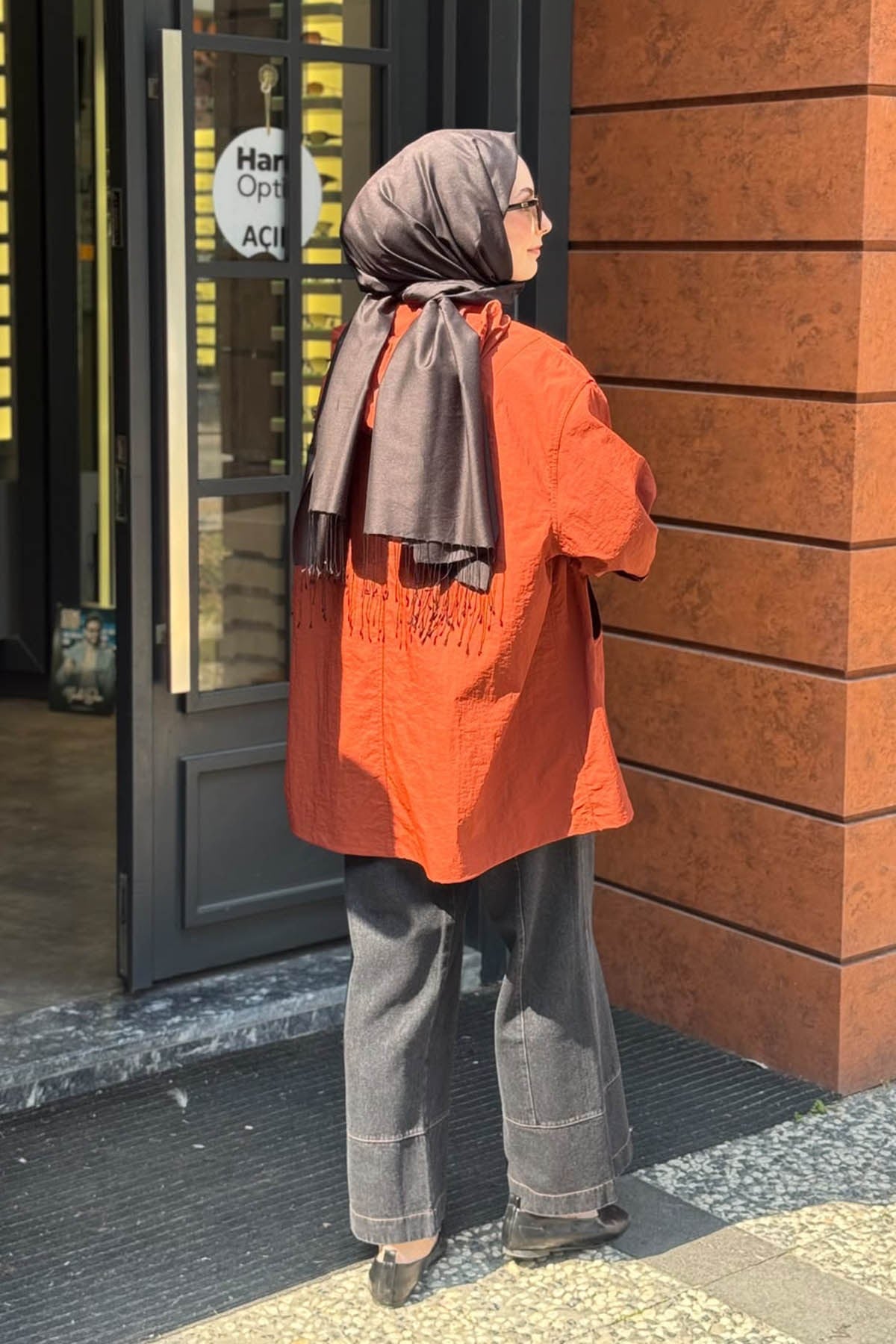 QOOQ Yağmurluk 27FW629 Kiremit