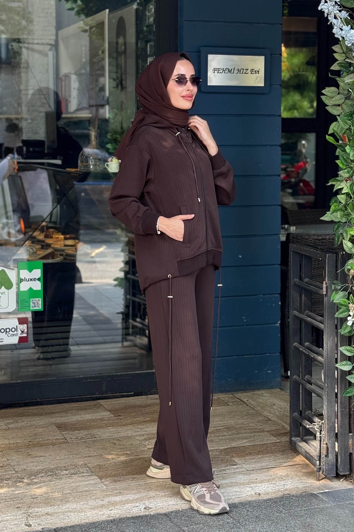 Seçil Pantolonlu Takım 10002622310003T Kahverengi