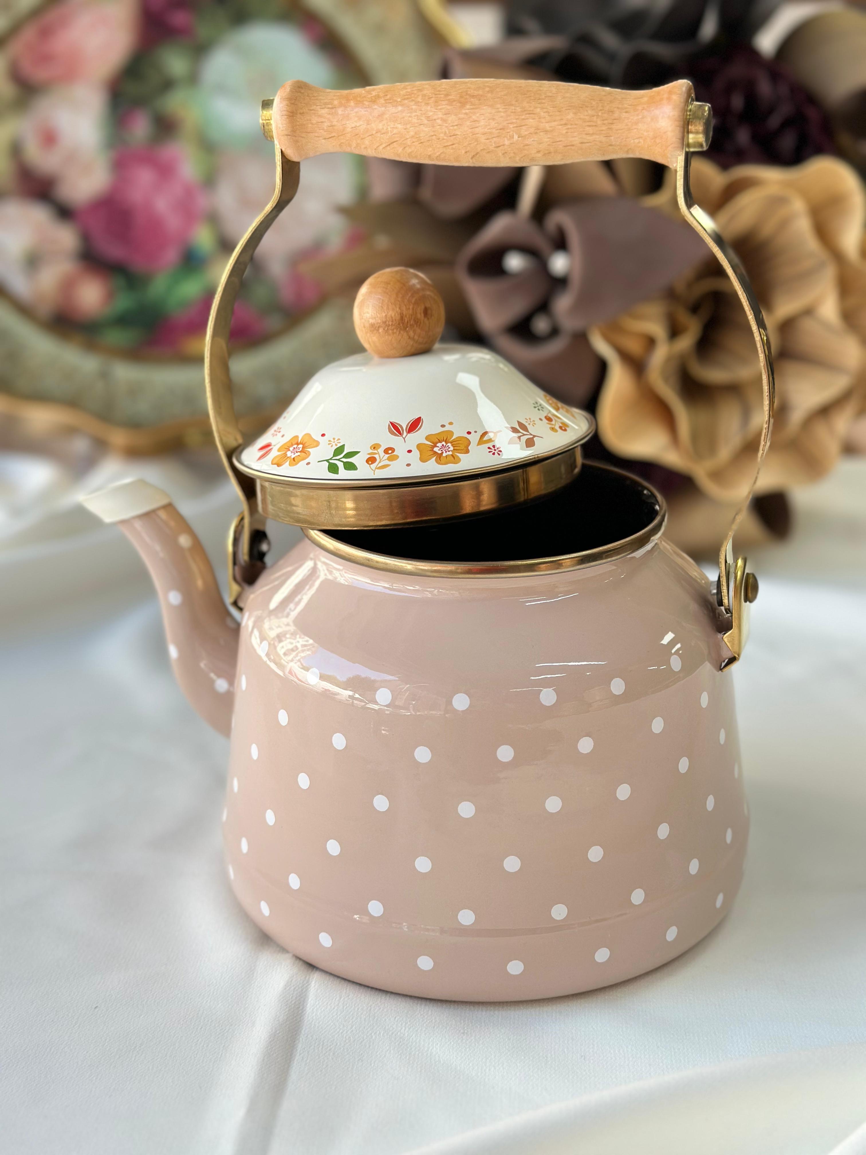 Emaye Amanda Kettle