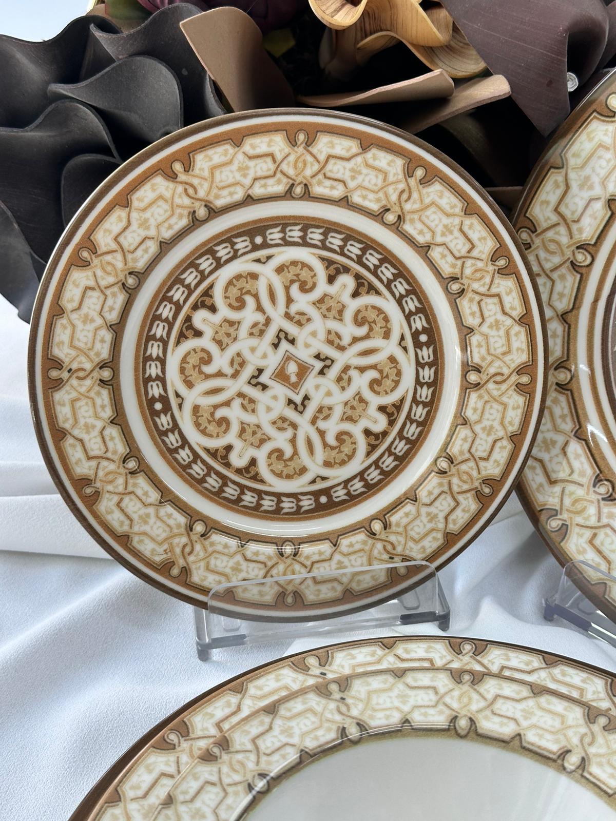 Kosova Yemek Takımı 24 Parça 6 Kişilik Minicca