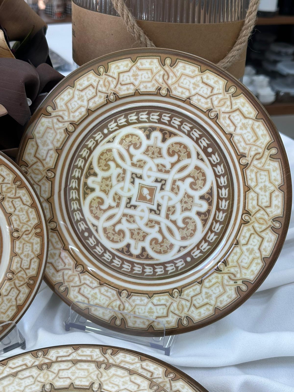 Kosova Yemek Takımı 24 Parça 6 Kişilik Minicca