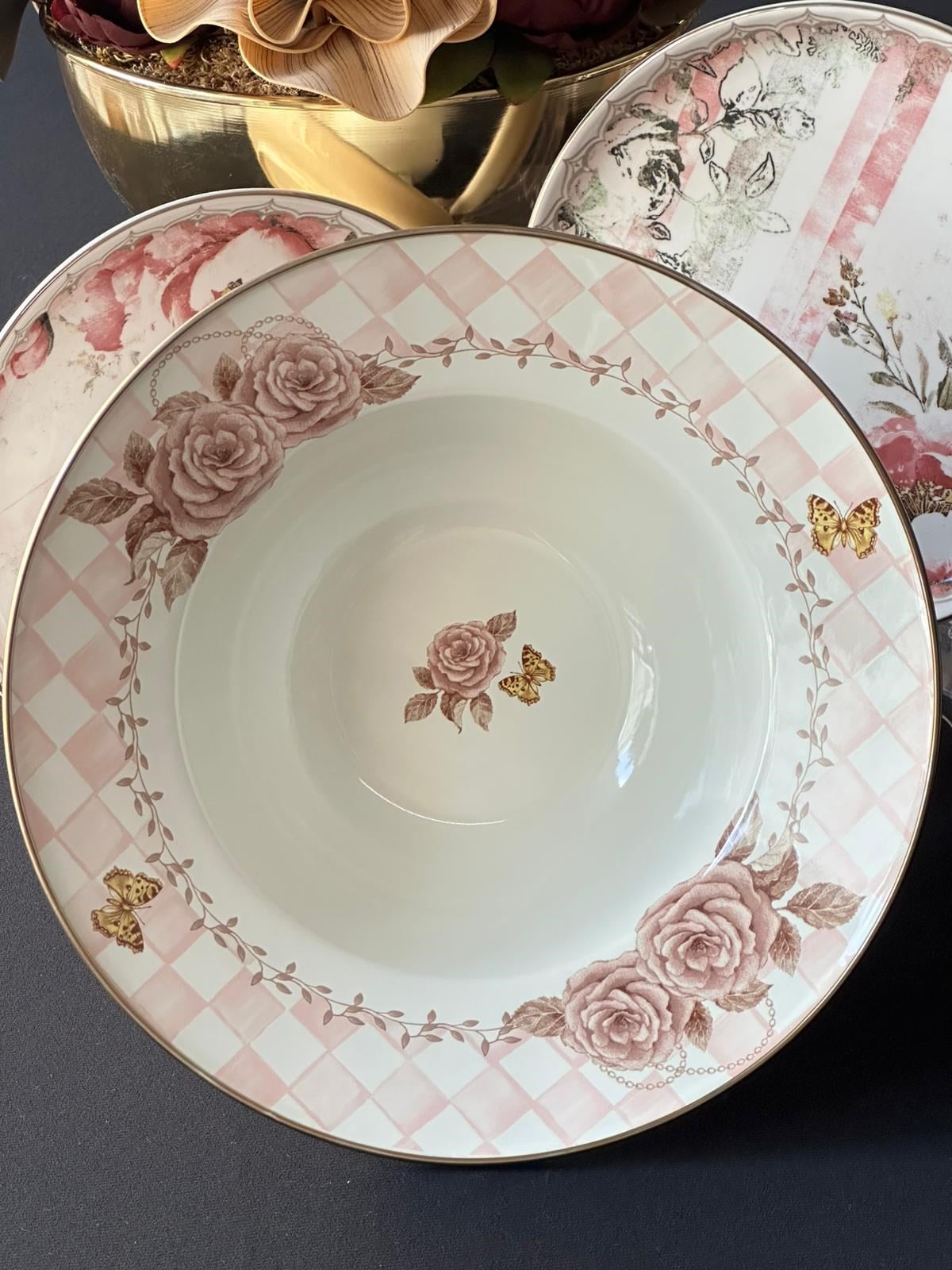 Rosadora Emaye Ayaklı Meyvelik