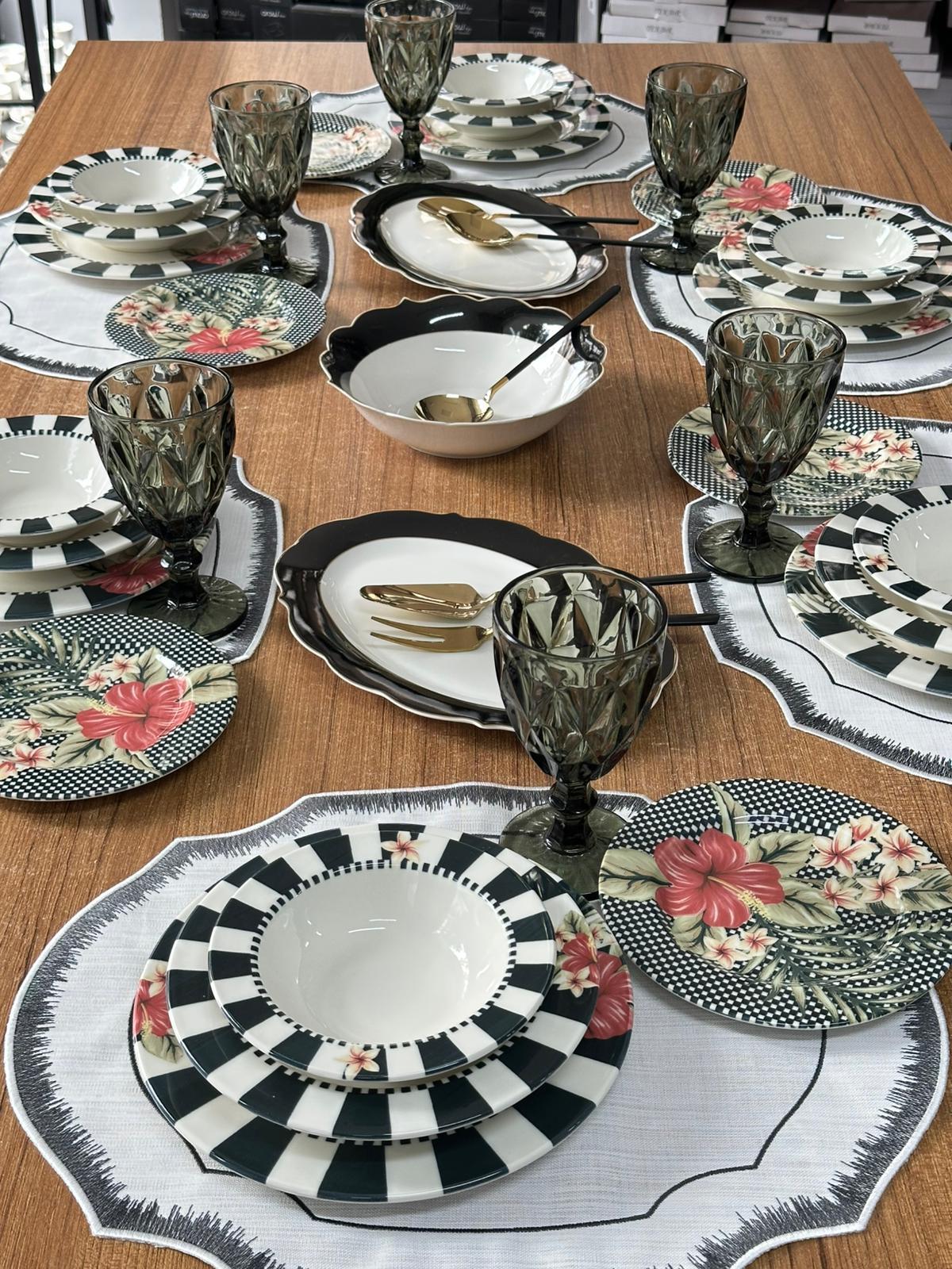 Yemek Takımı 44 Parça 6 Kişilik Black Flower