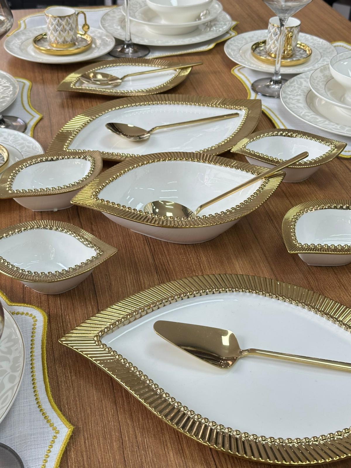 Yemek Takımı 62 Parça 6 Kişilik Afra