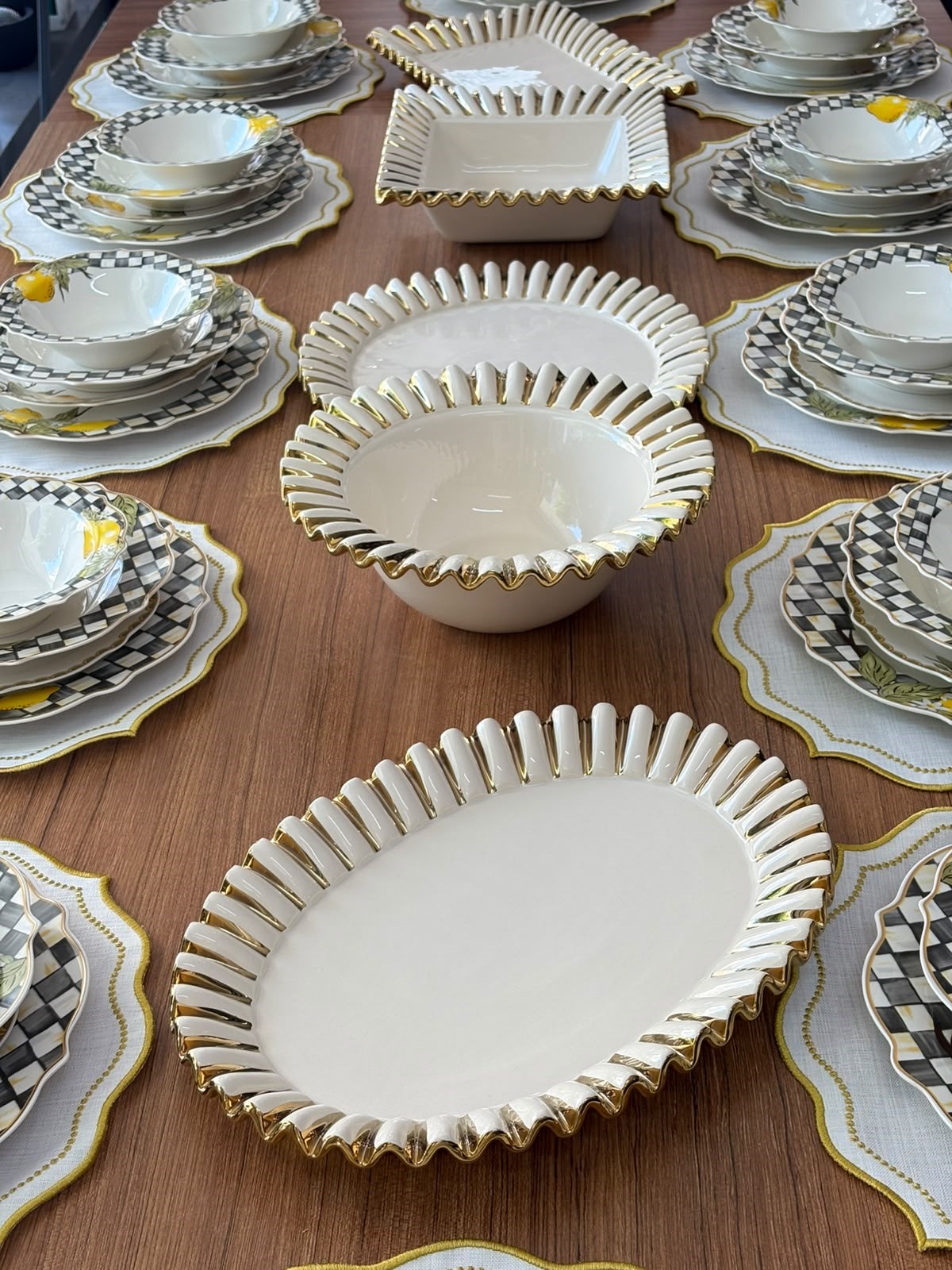 Yemek Takımı 65 Parça 12 Kişilik Linda - Daisy