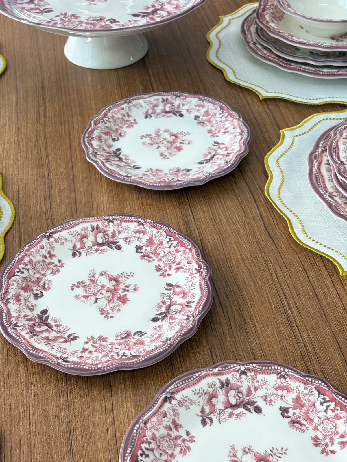 Yemek Takımı 68 Parça 12 Kişilik Velour Maroon