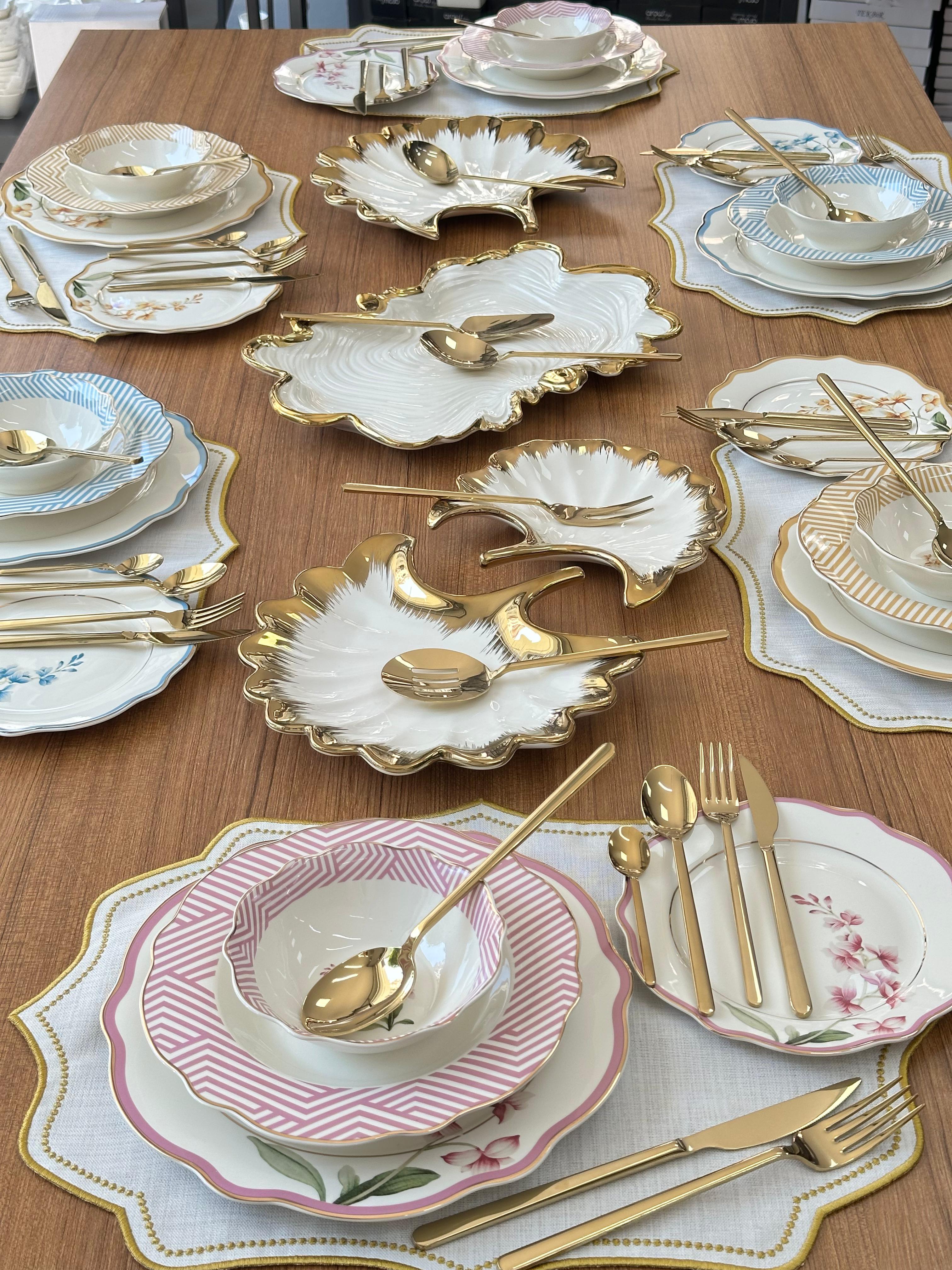 Yemek Takımı 81 Parça 6 Kişilik Colorful Garden