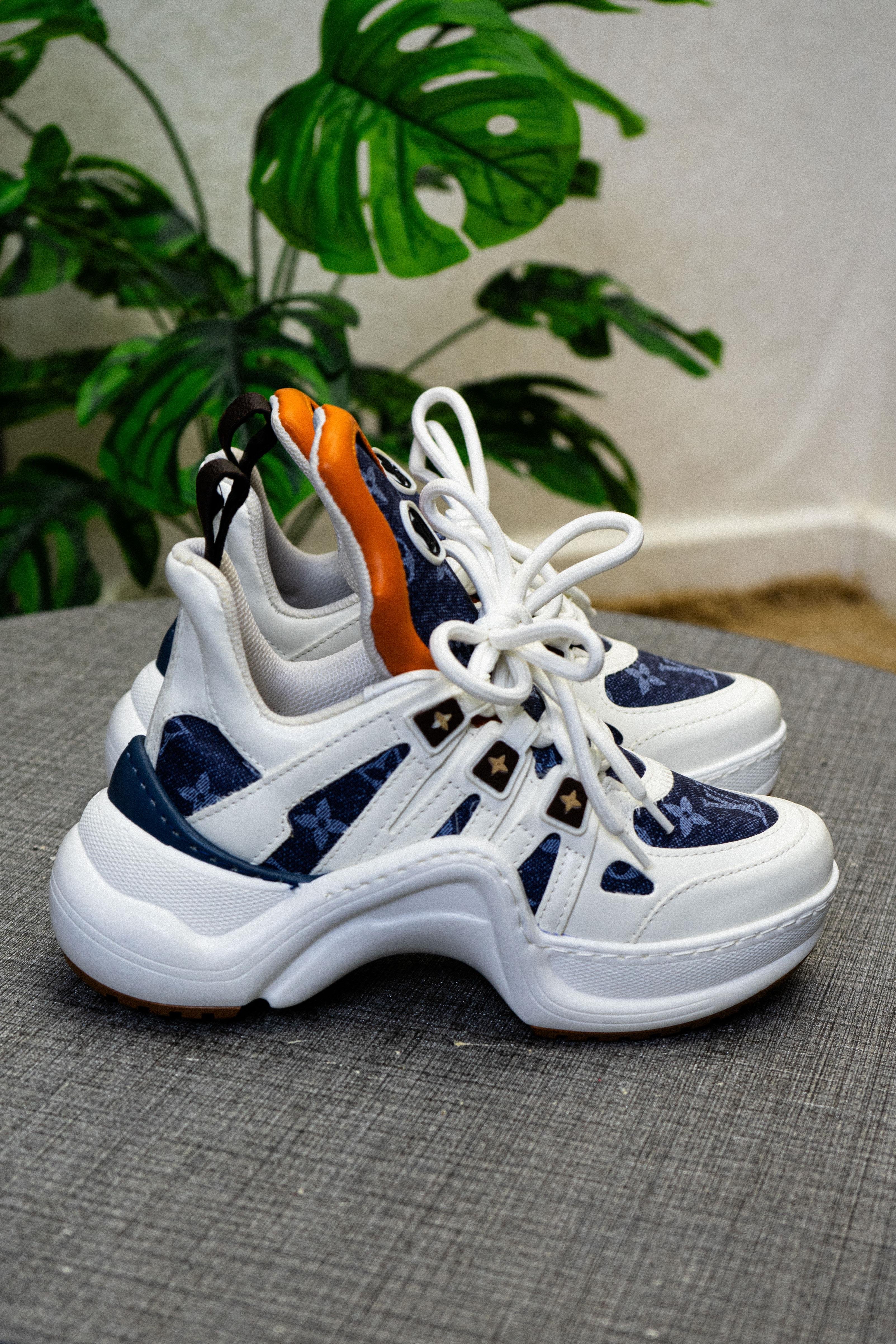 Woli Beyaz Mavi Kadın Spor Ayakkabı - 7 Cm Kalın Topuk, Günlük Rahat Sneaker, Şık ve Konforlu Tasarım