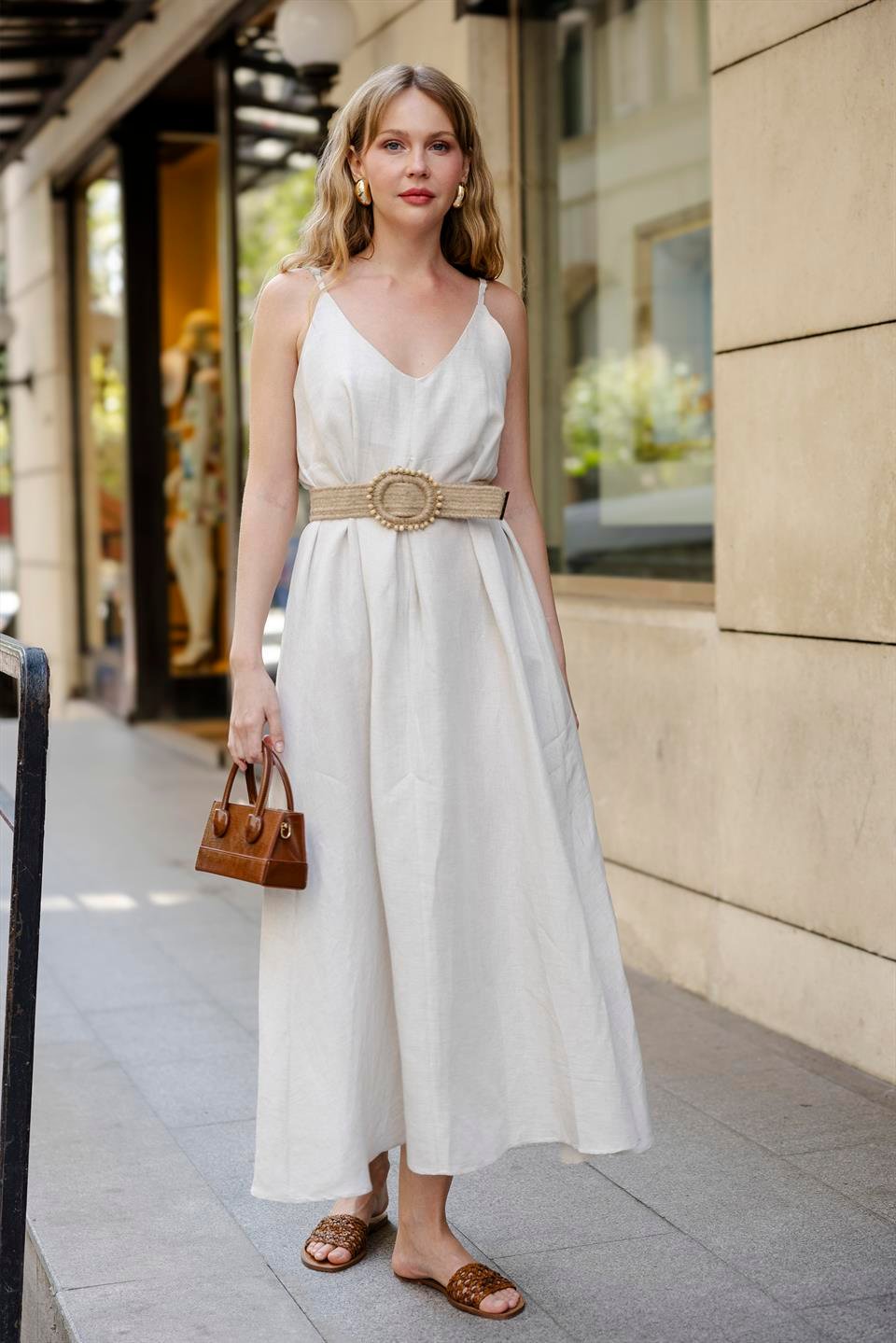 3303 İP ASKILI KEMERLİ ELBİSE BEYAZ