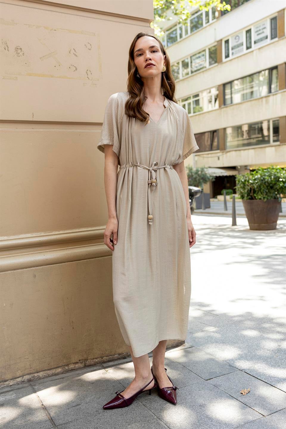 3305 KISA KOLLU ELBİSE BEJ