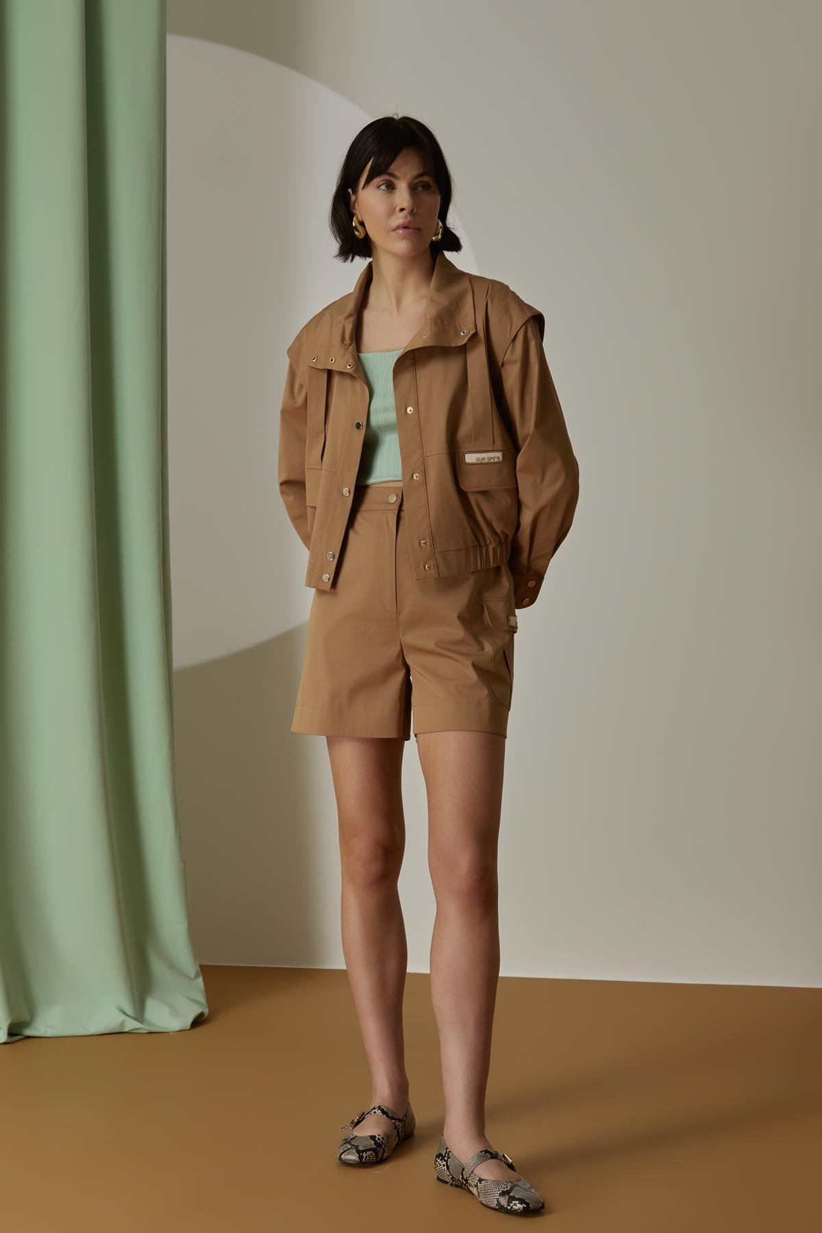 NAAR 12603 BOMBER CAMEL