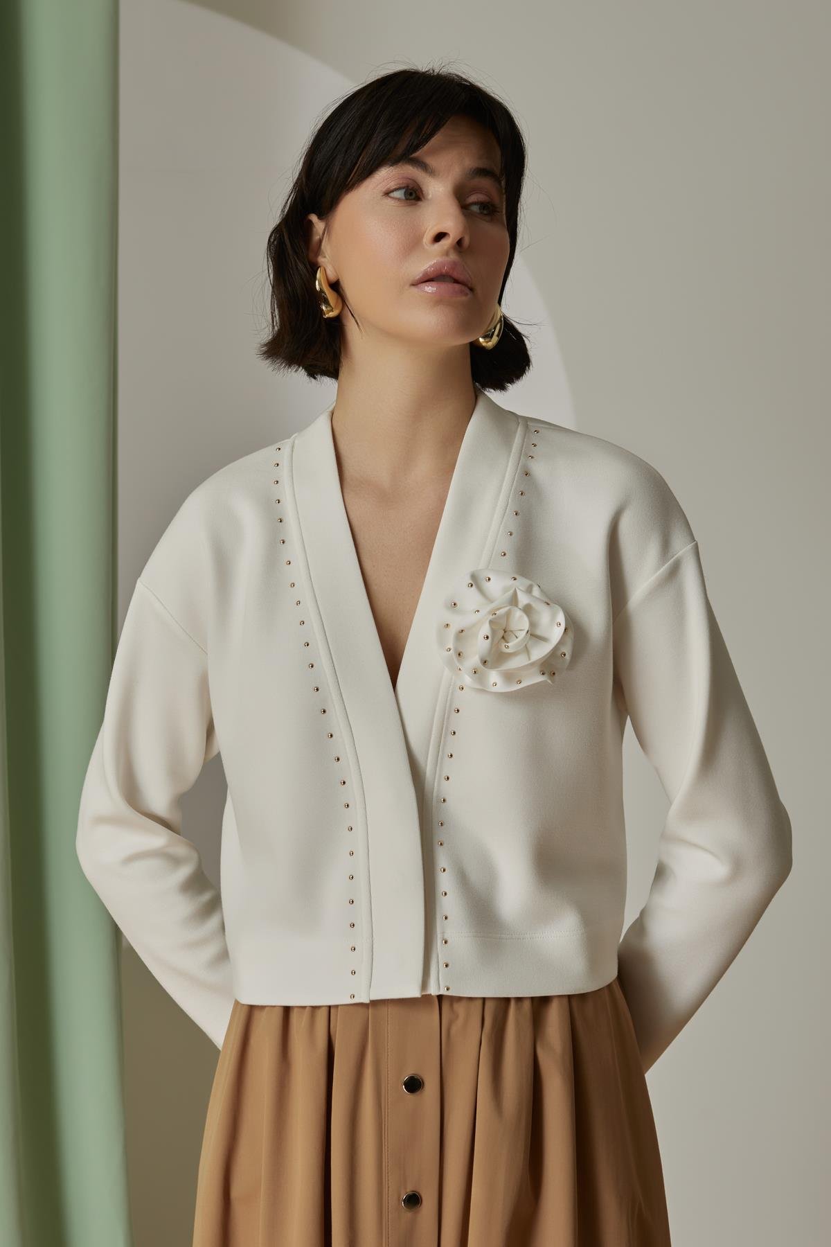 NAAR 12611 HIRKA EKRU