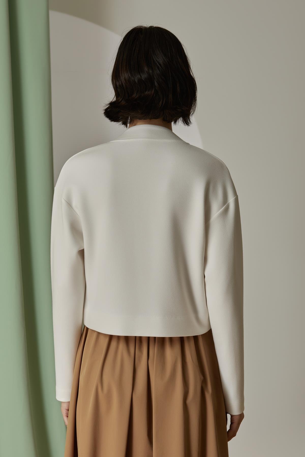 NAAR 12611 HIRKA EKRU