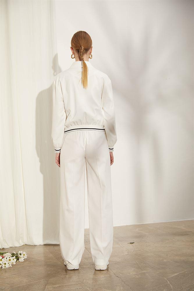 NAAR 81618 BOMBER EKRU