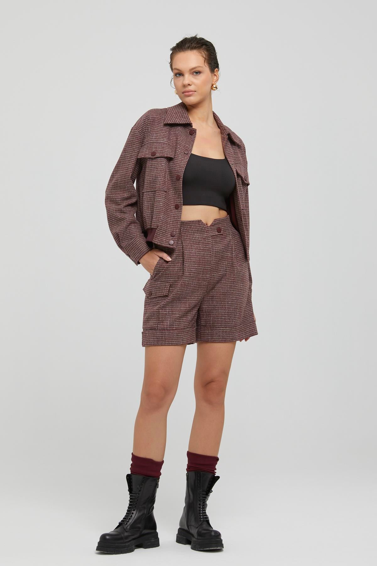 NAAR 91406 SORT BORDO