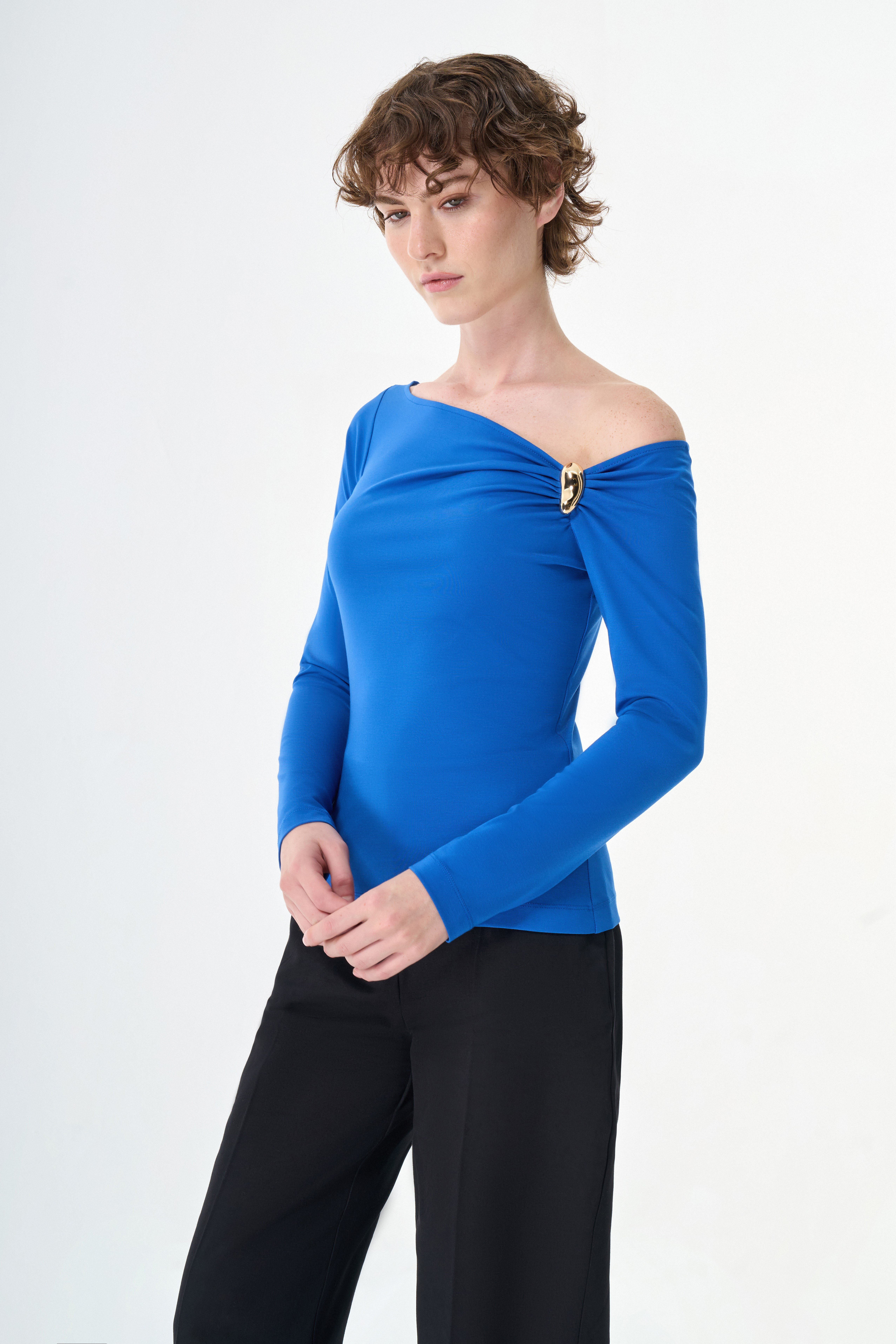 NAAR42303 BLUZ SAX