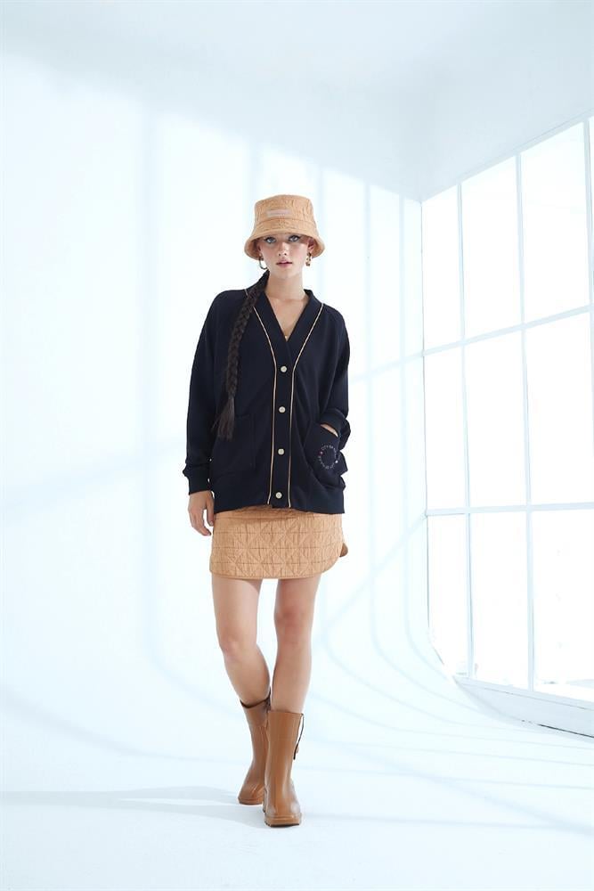 NAAR51609 HIRKA SİYAH