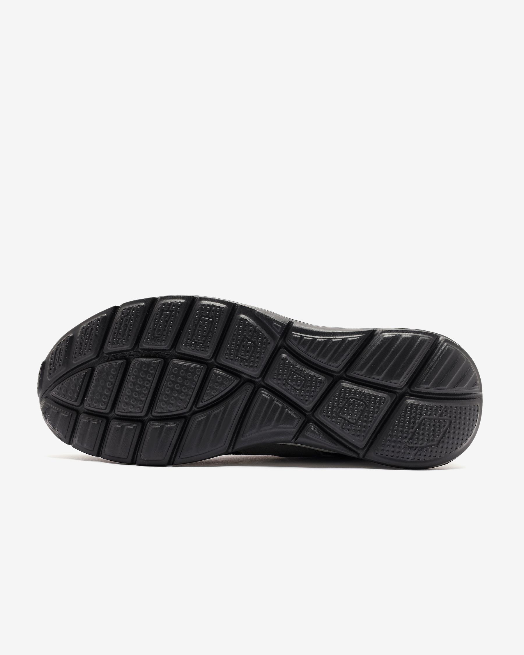Skechers Equalizer 5.0 - Rondor 232613 CCGY Erkek Gri Spor Ayakkabı