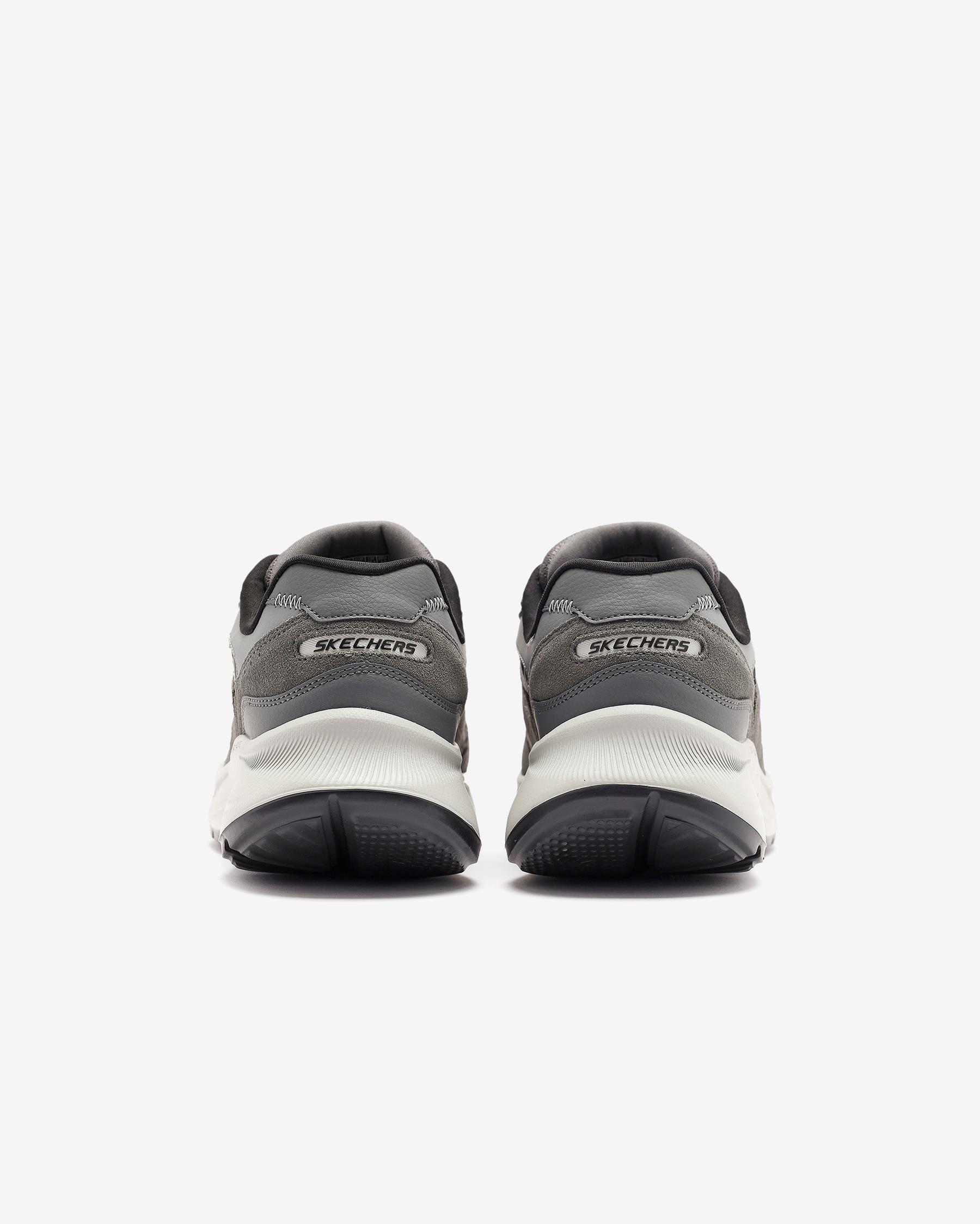 Skechers Equalizer 5.0 - Rondor 232613 CCGY Erkek Gri Spor Ayakkabı