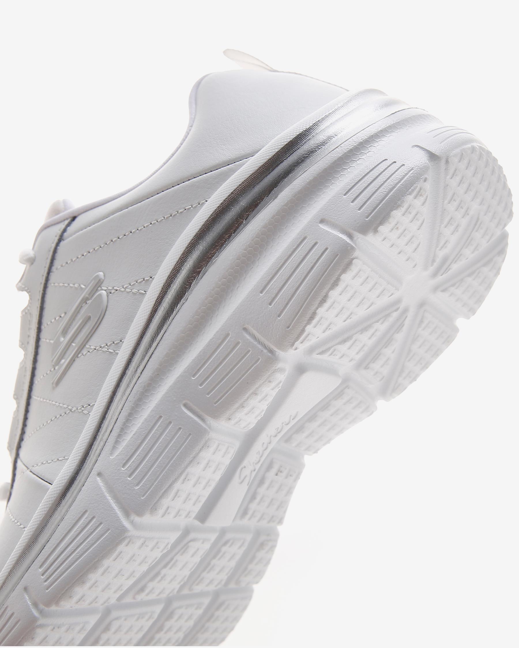 Skechers Fashion Fit - Effortless 149473TK WSL Kadın Beyaz Günlük Ayakkabı