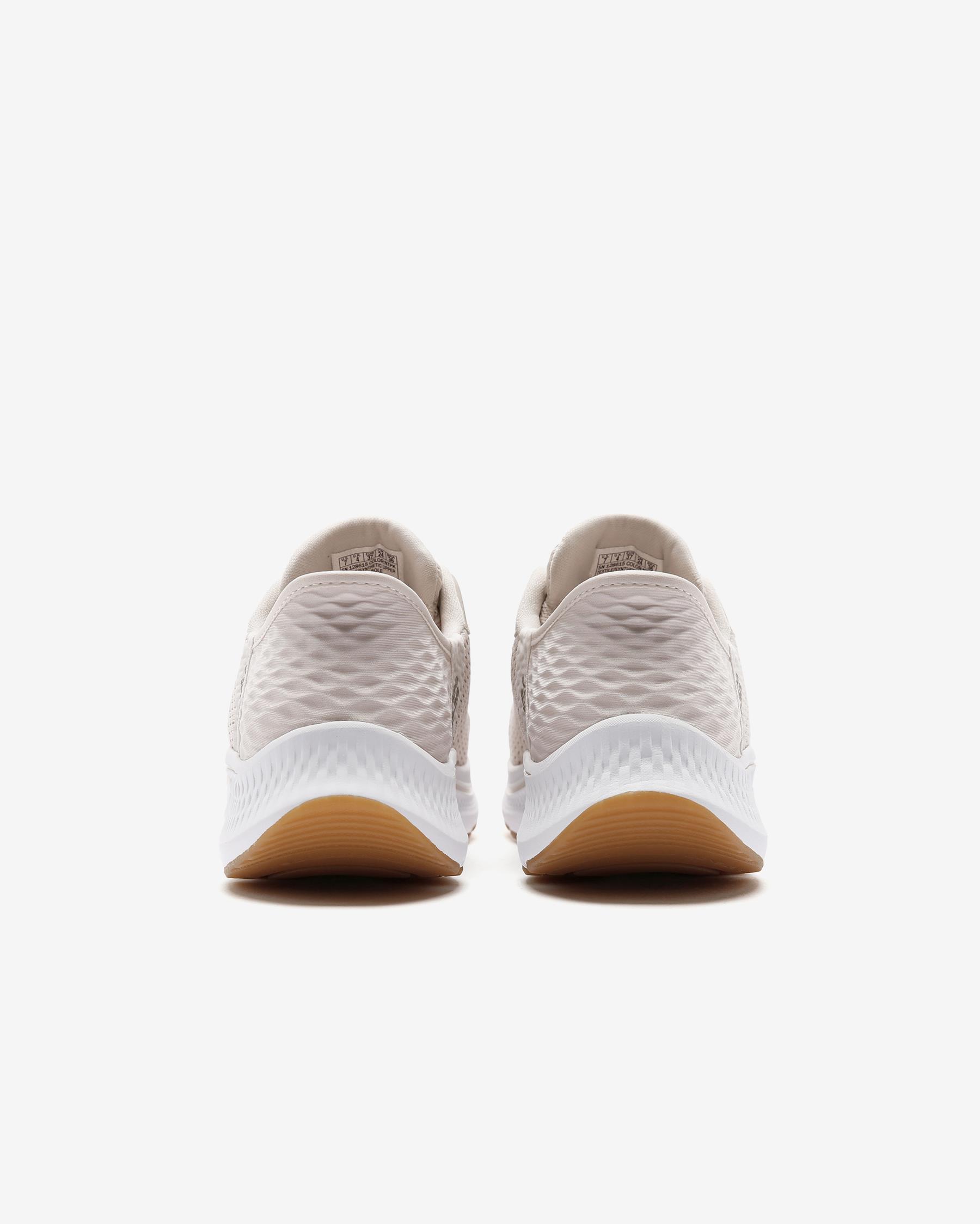 Skechers Go Run Consistent 2.0 - Endure 128615 NTPK Kadın Bej Koşu Ayakkabısı
