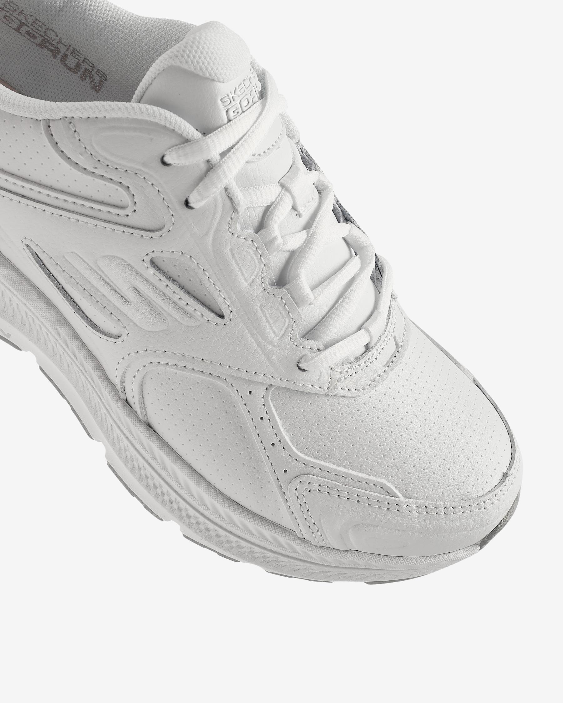Skechers Go Run Consistent 2.0 - Sumpter Trail 128613 WHT Kadın Beyaz Koşu Ayakkabısı