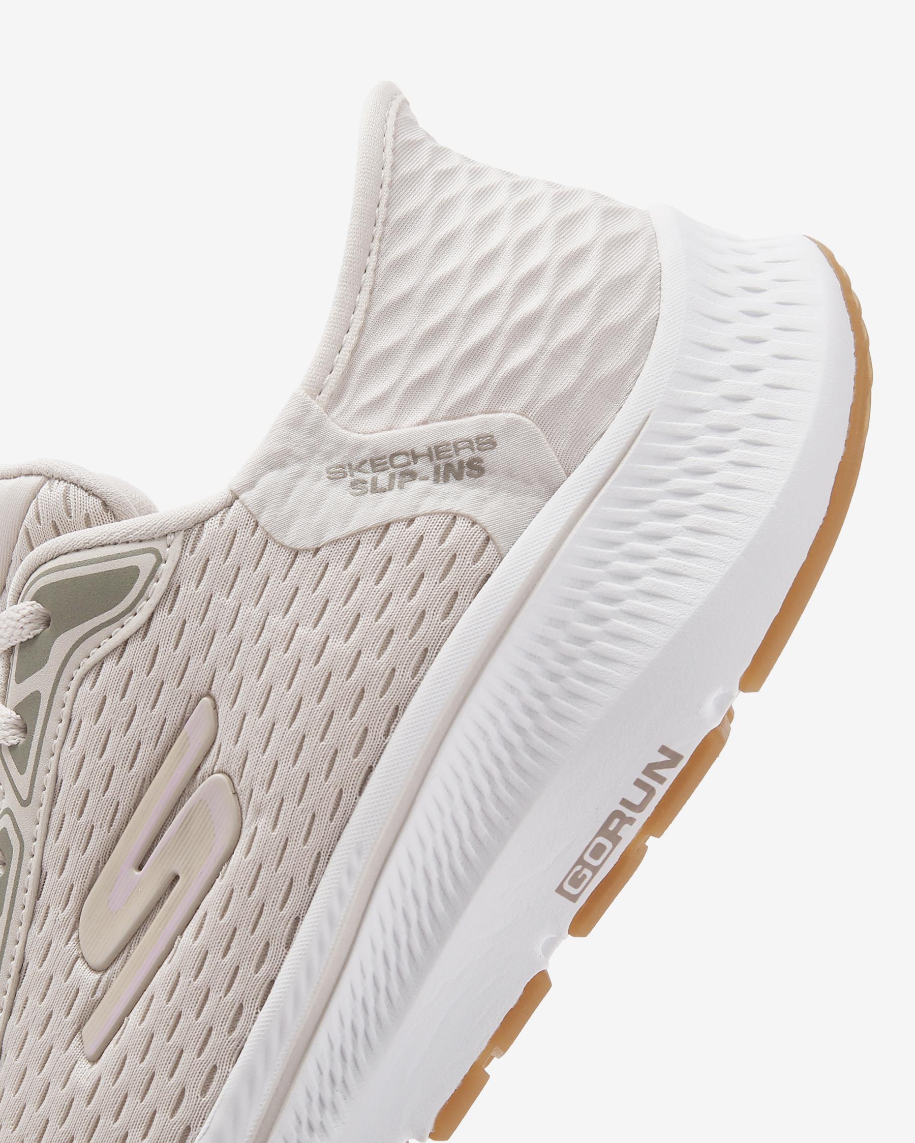 Skechers Go Run Consistent 2.0 - Endure 128615 NTPK Kadın Bej Koşu Ayakkabısı