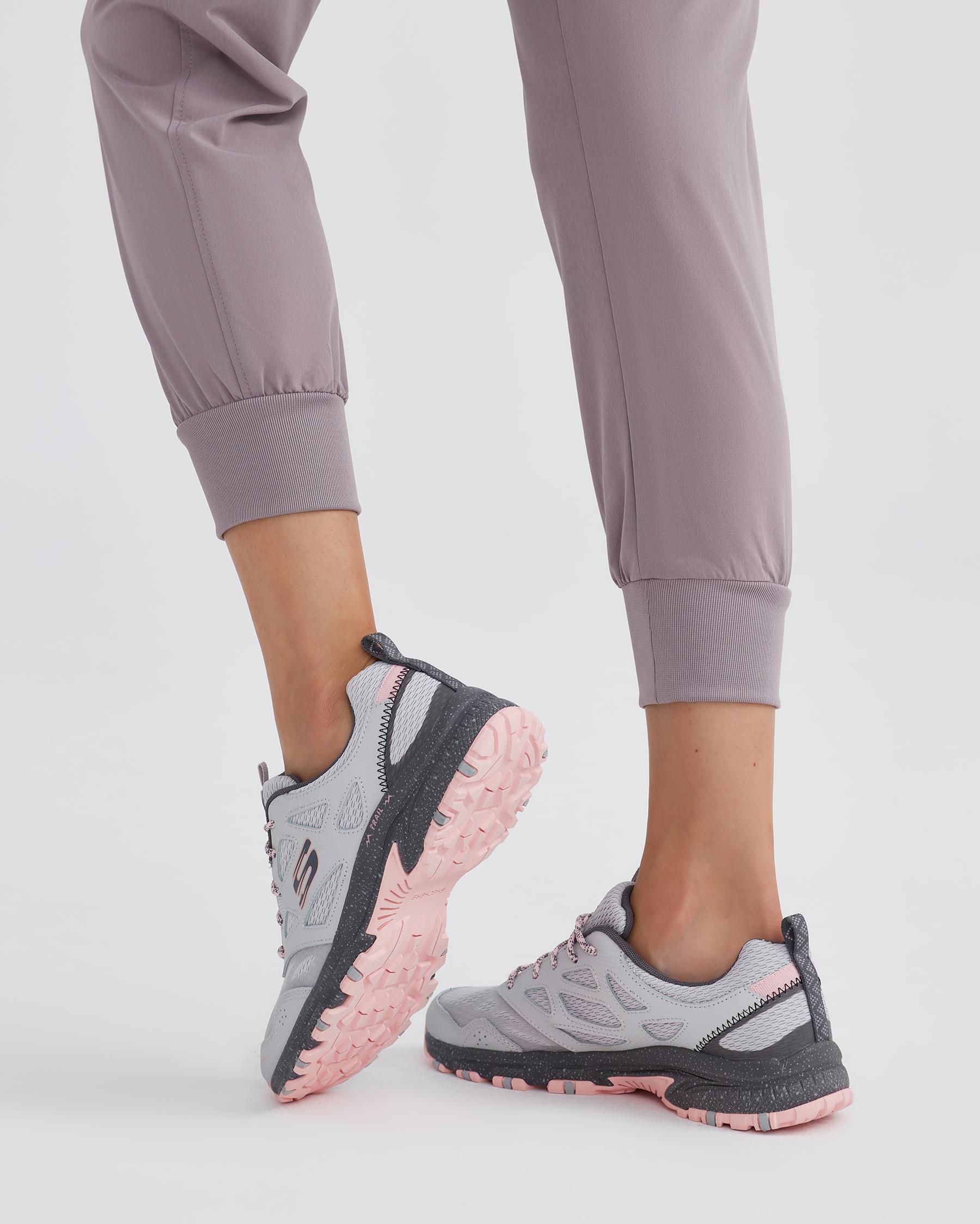 Skechers Hillcrest 149821 GYPK Kadın Gri Outdoor Ayakkabı